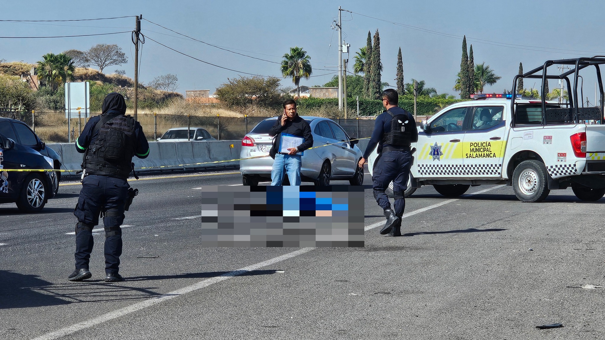 Fatal accidente deja a una mujer sin vida sobre la Carretera Federal #45 de #Salamanca a Irapuato