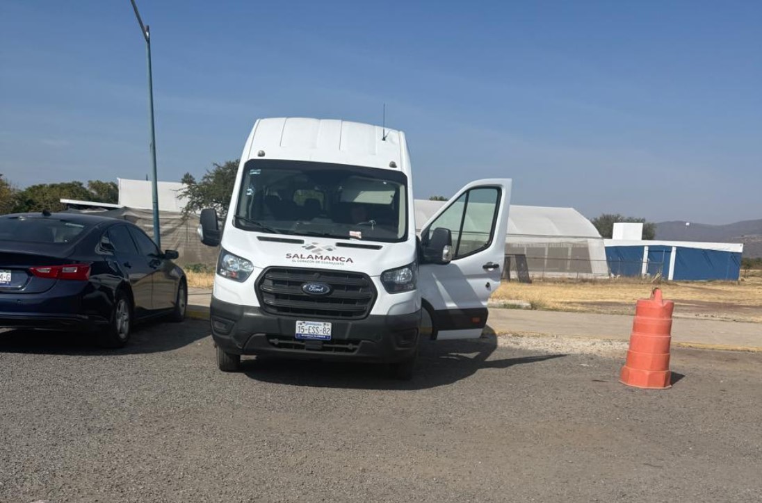 #Salamanca Usan vehículo oficial para beneficiar empresa de César Prieto y de su esposa; ciudadanía denuncia abuso de poder