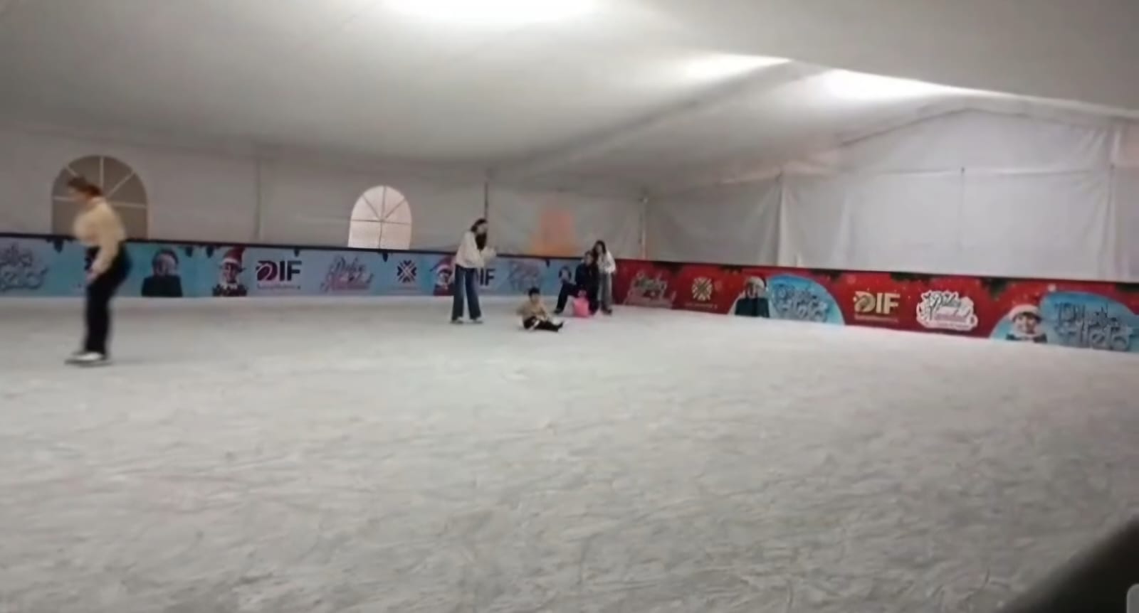 #Salamanca Ciudadanos cuestionan la falta de equipo de seguridad y paramédicos en la pista de hielo