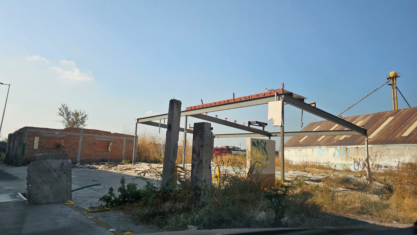 #Salamanca El entorno del «Puente de la Transformación» se hunde en el deterioro y la inseguridad bajo la indiferencia de las autoridades