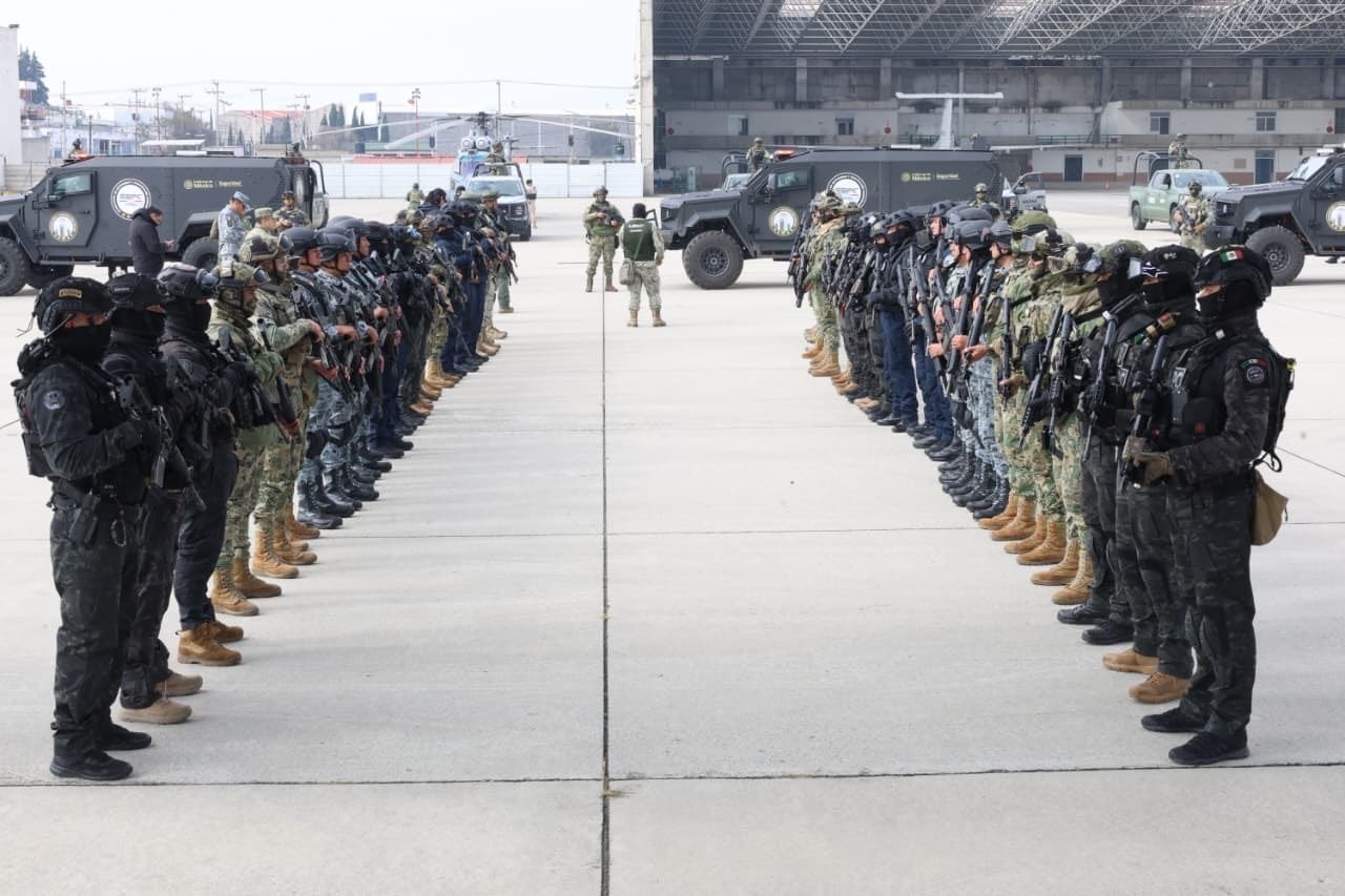 #Nacional Trasladan a #EstadosUnidos a 37 operadores criminales considerados de alto riesgo