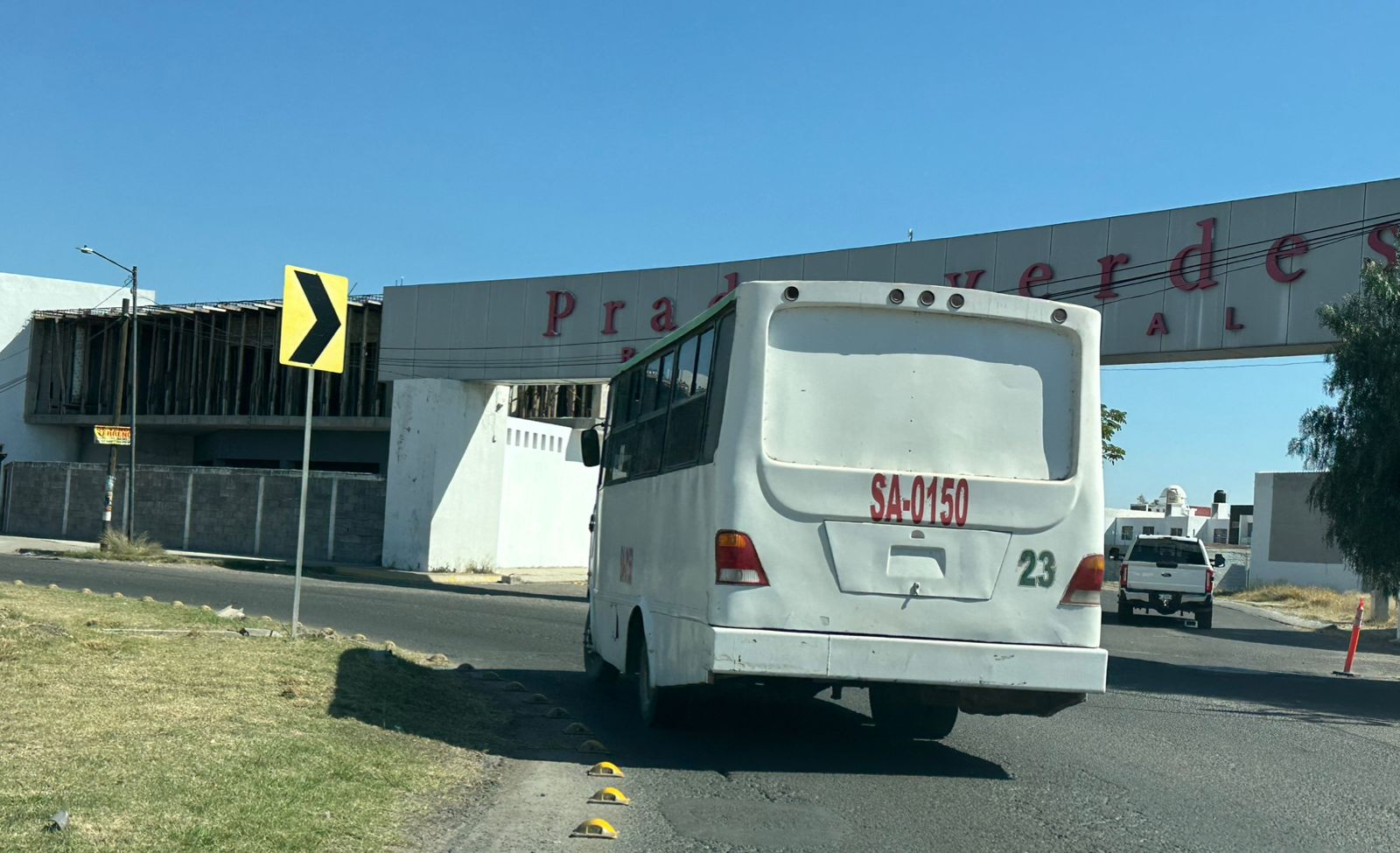 Transporte público y taxis de #Salamanca continúa operando con unidades sin placas