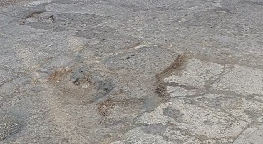 #Salamanca Tras reportes de vialidades en mal estado, ciudadanía reprocha el mal manejo del recurso y exponen más vialidades en pésimas condiciones