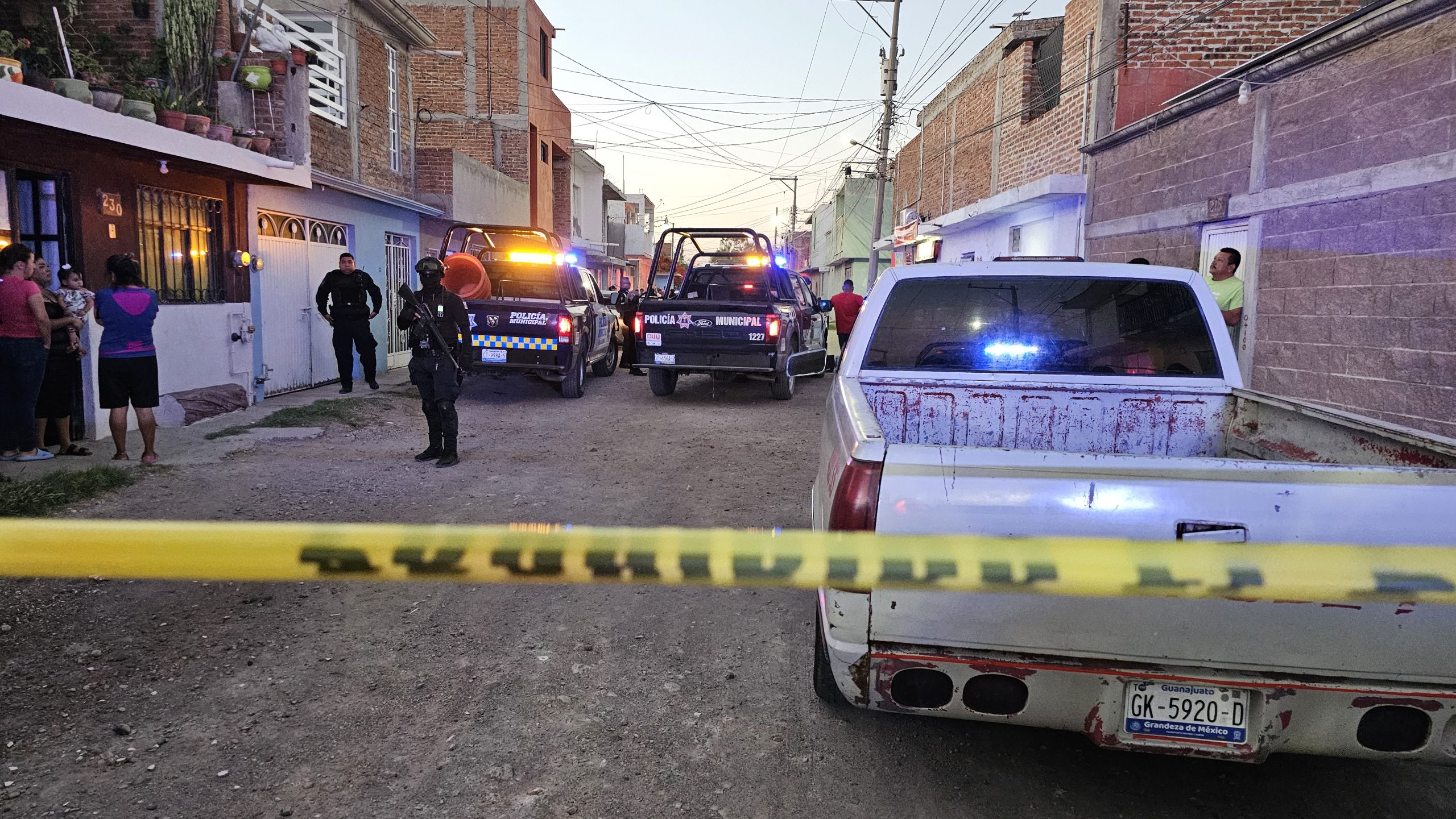 🔴 Ataque armado deja a un hombre sin vida y una mujer lesionada en colonia La Herradura #Salamanca