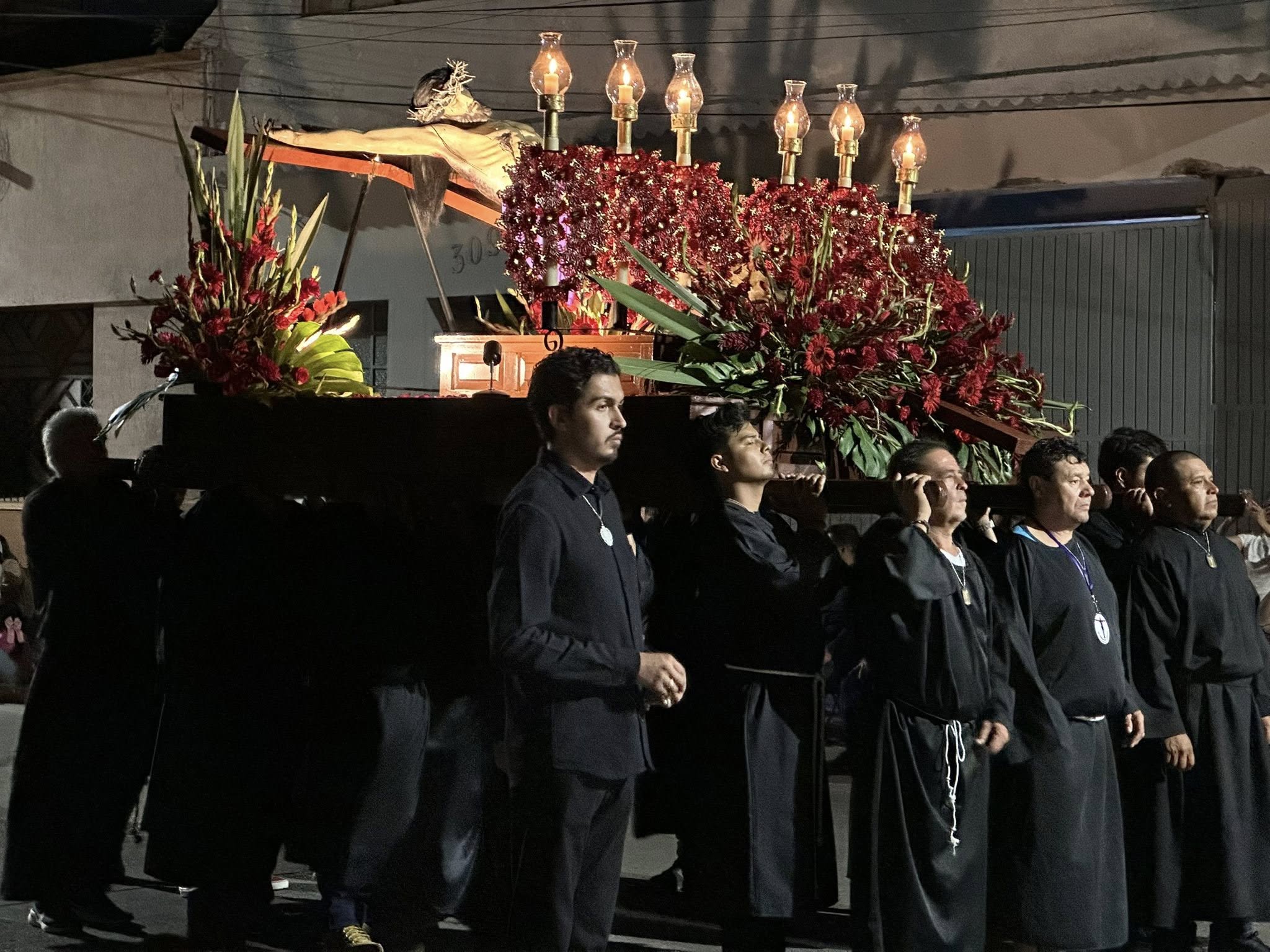 #TomaPrecaución Estas son las vialidades que permanecerán cerradas durante la Procesión del Silencio en Salamanca