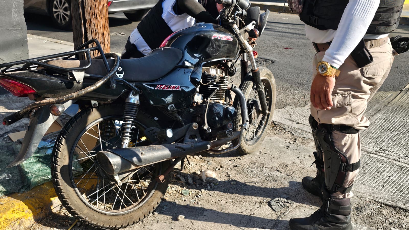 #Salamanca Accidente vial en calle Morelos deja dos hombres lesionados