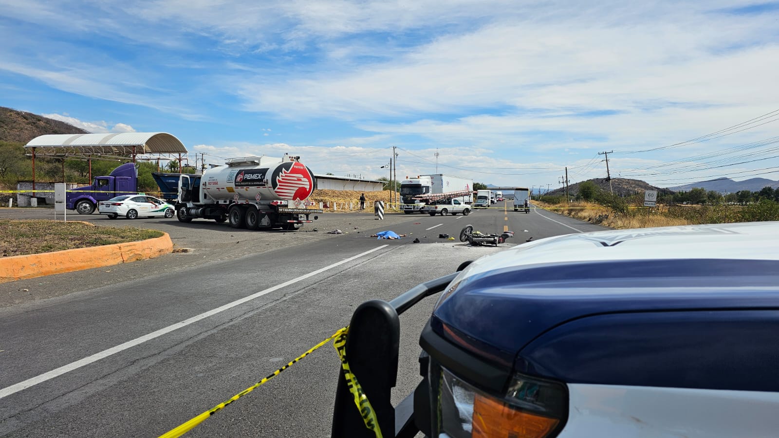Muere motociclista tras accidente vial en carretera federal #45 #Salamanca-#Valle de Santiago
