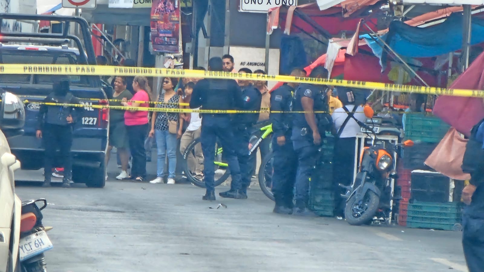 Atacan a balazos a dos personas en el mercado Tomasa Esteves, en #Salamanca