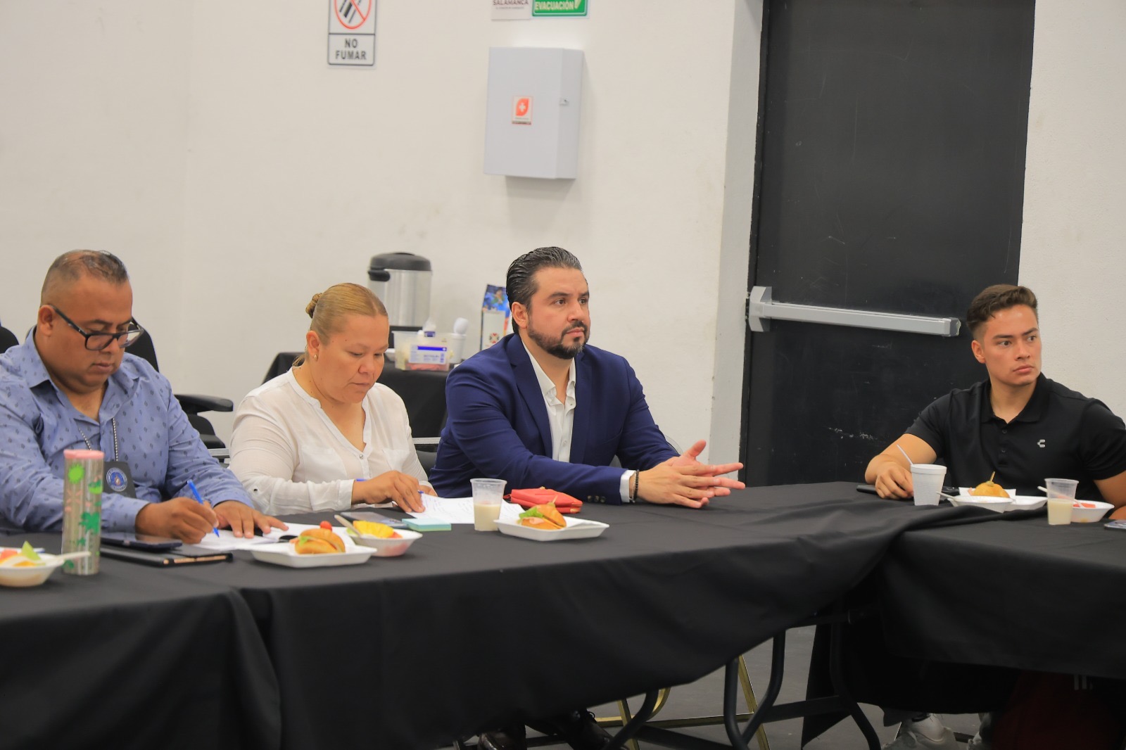 🧐🤨Salamanca presume prevención de violencia sin César Prieto ni el titular de Seguridad Pública en la mesa