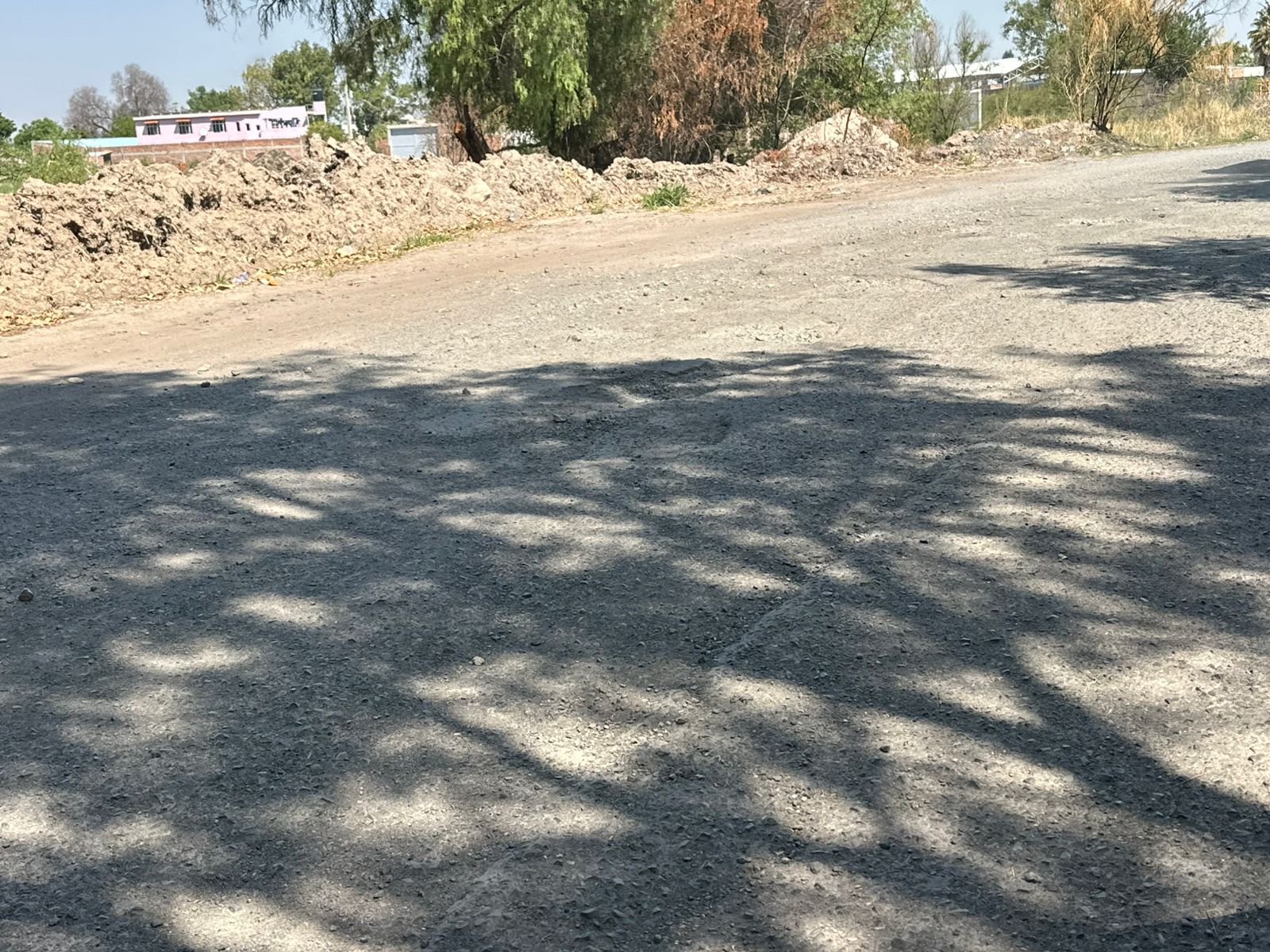 Camino a Puerto de Valle, #Salamanca, se encuentra en abandono total, vecinos siguen esperando rehabilitación