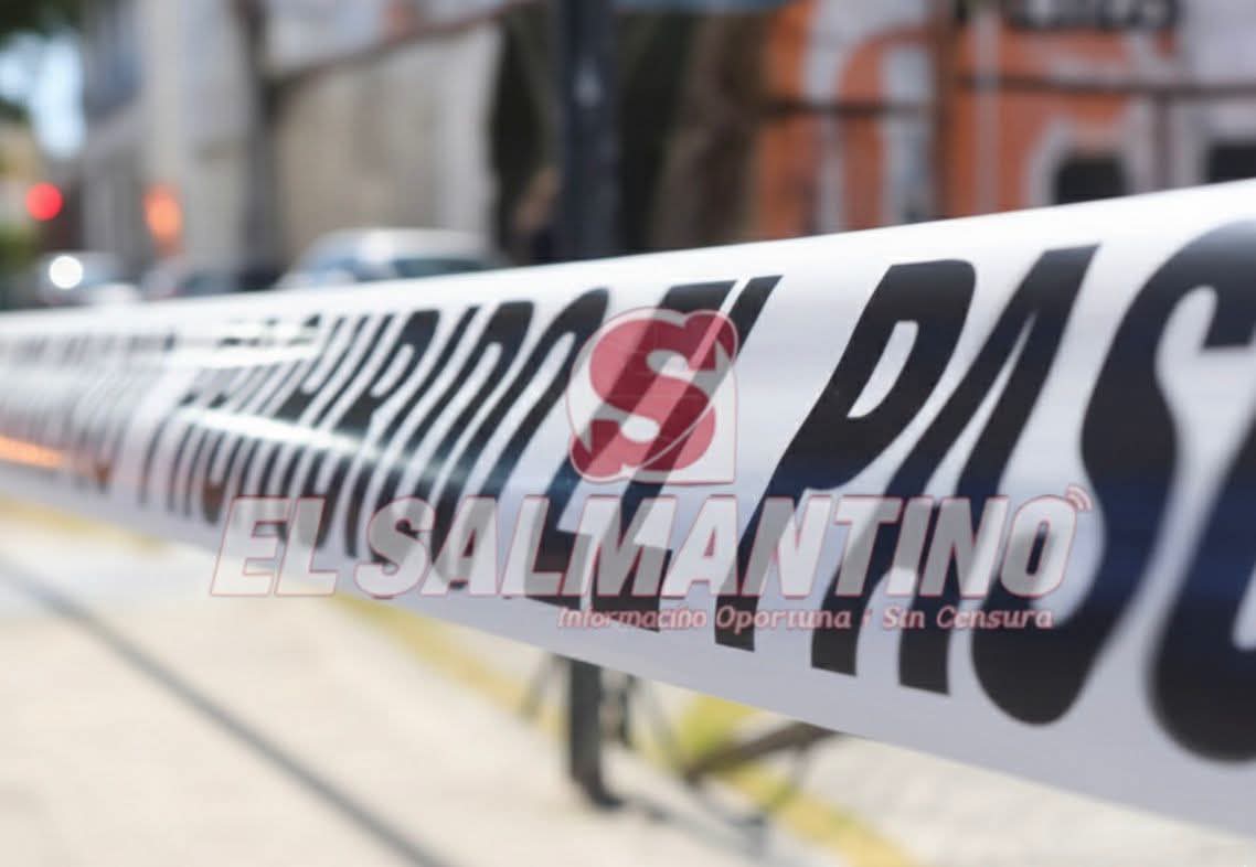 #Salamanca Accidente entre camioneta del rastro municipal y motocicleta deja a dos hombres lesionados 