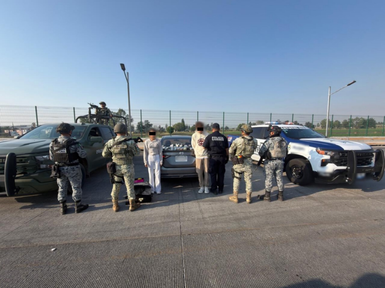 Viajaban por #Salamanca con más de 1 millón de pesos en efectivo y terminan detenidos