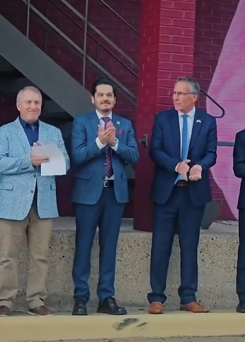 🔴 César Prieto otra vez anda de turista político en camionetas de lujo paseando por Texas