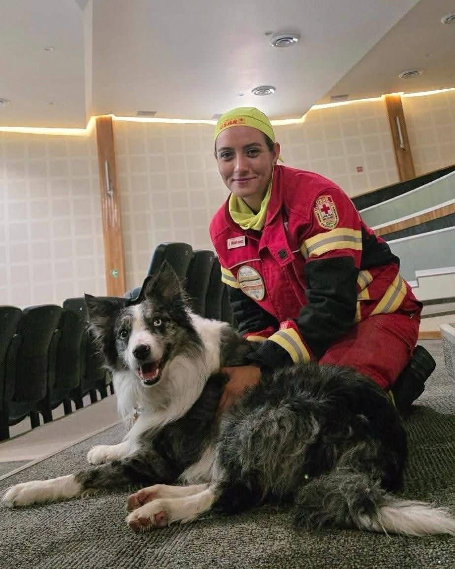 Isabel Rodríguez, la salmantina que viajó a #Venezuela tras el sismo de 7.5 que ha dejado miles de víctimas.