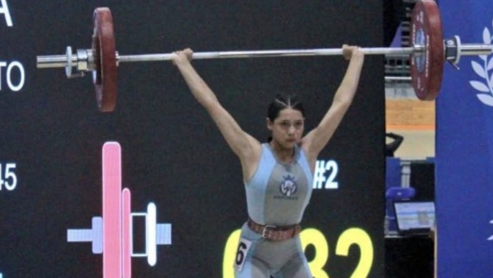 Romina Nava lleva el nombre de #Salamanca a la competencia mundial del levantamiento de pesas en Cali, Colombia