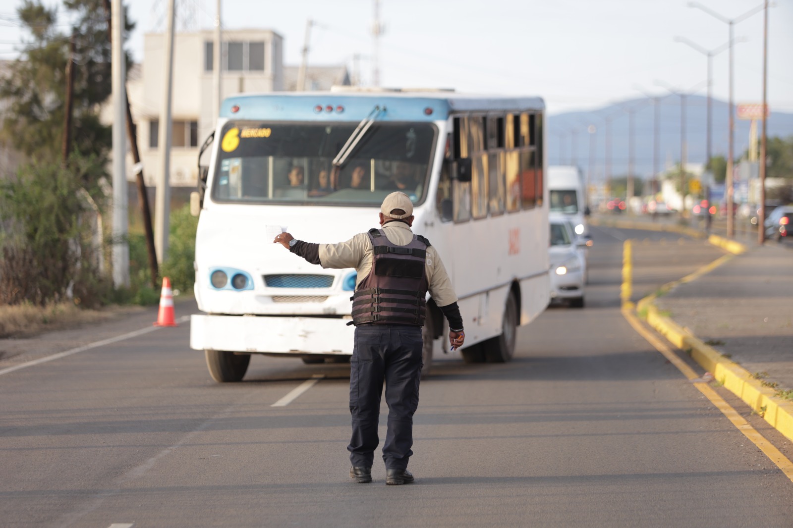 Supervisan transporte público en #Salamanca, pero revisaron solo 12 unidades durante operativo