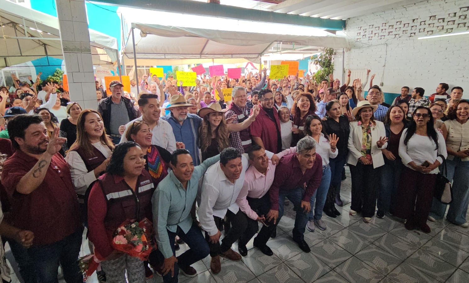 Morena reúne a cientos de personas en asamblea sobre soberanía nacional en Zapote de Palomas #Salamanca