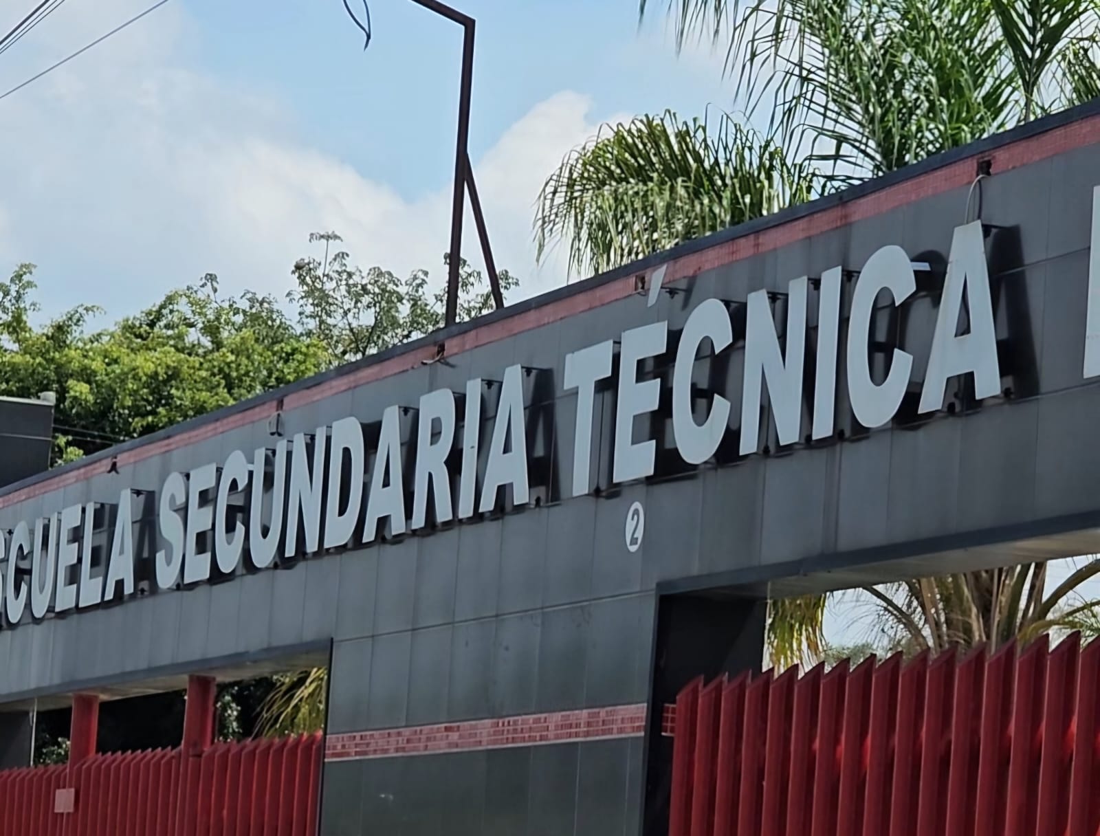 🎒 ¡De regreso a clases! Cerca de 50 mil estudiantes volvieron a las aulas en #Salamanca